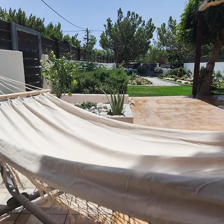 Villa Mayla House